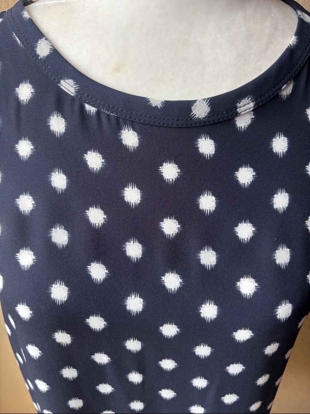 LOFT Navy Blue and White Polka Dot Tank Top - Picture 2 of 6